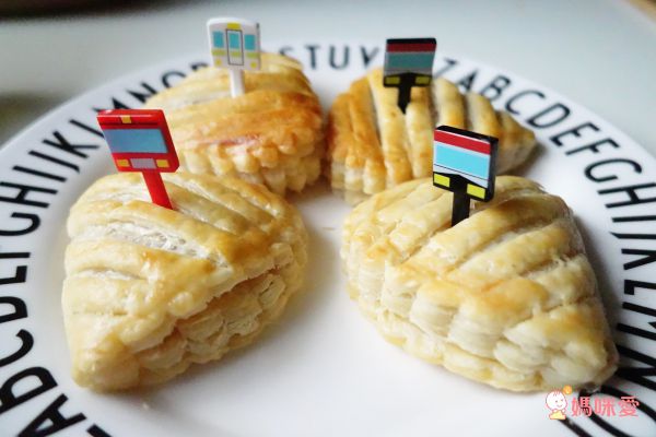 最後一團！【Le Beurre】法國空運直送麵包 ✦ 奶油可頌/蘋果酥/香草卡士達