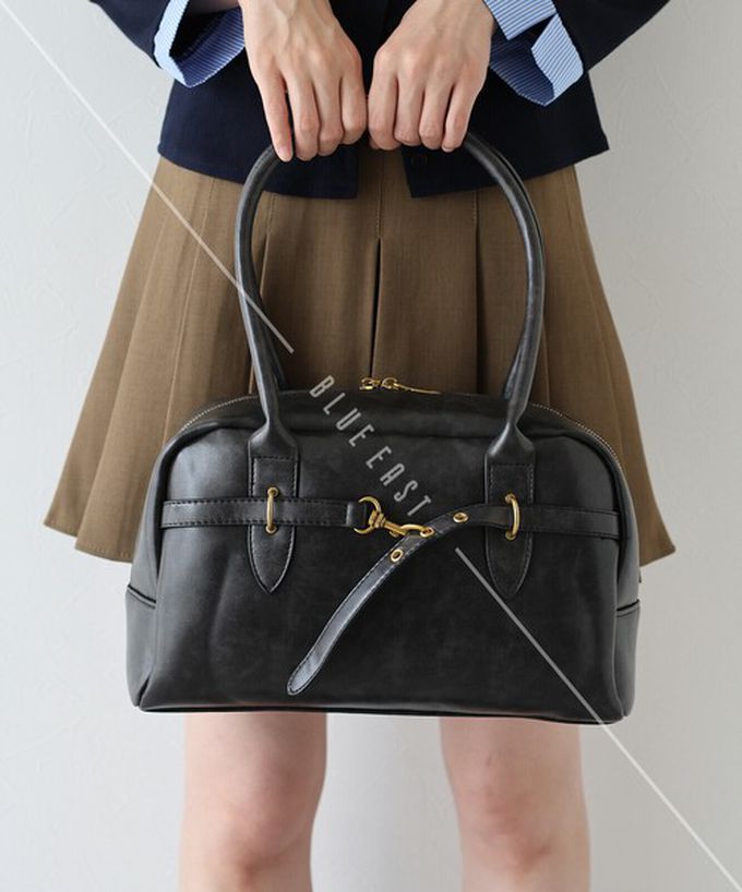 日本 BLUE EAST - 復古風皮帶造型波士頓肩背包-黑