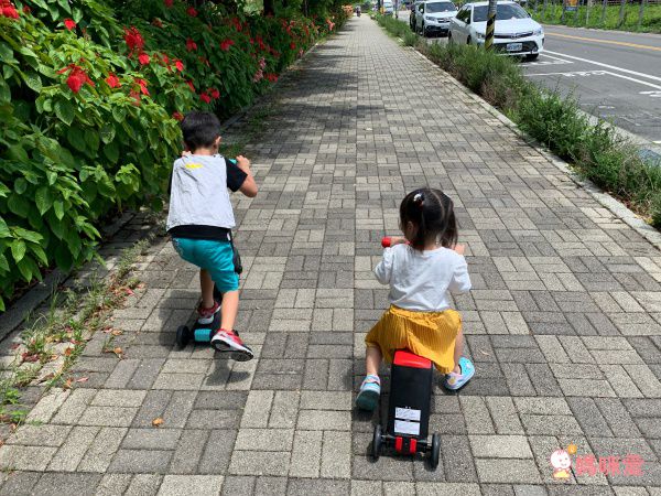 奧地利Nadle - 三合一多功能三輪滑步/滑板車-藍色