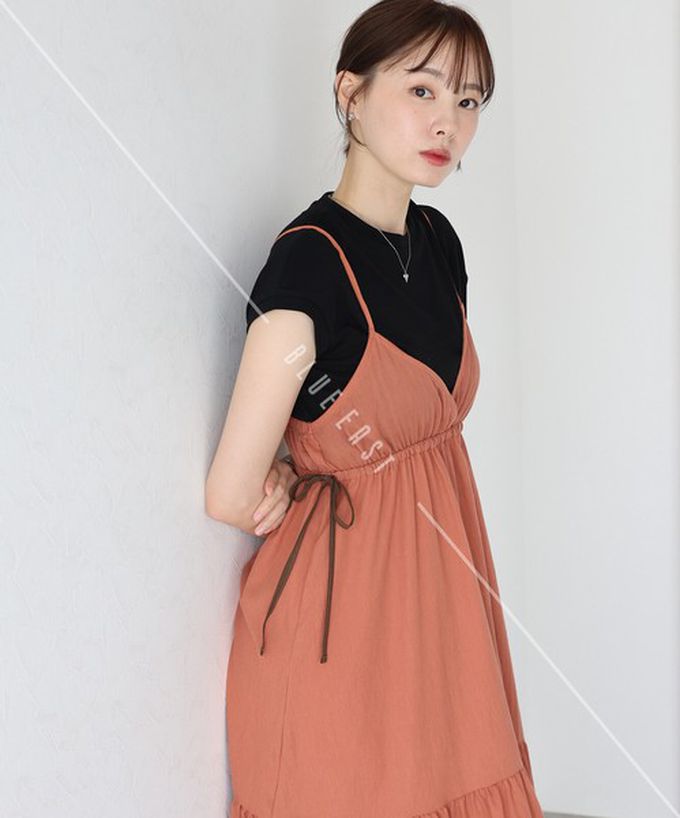 日本 BLUE EAST - 可愛格紋側蝴蝶結細肩帶洋裝-深藍 (M)