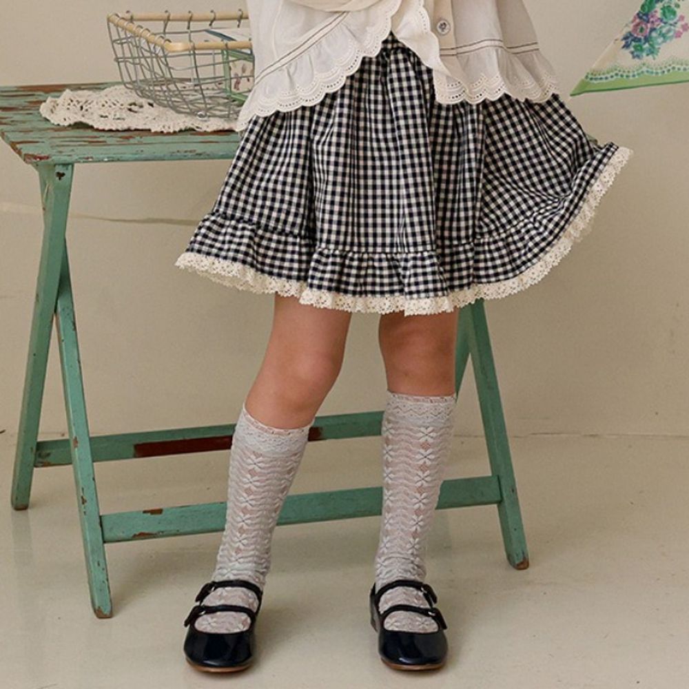 Puellaflo 鬆緊腰小格紋蕾絲邊點綴短裙-黑藍