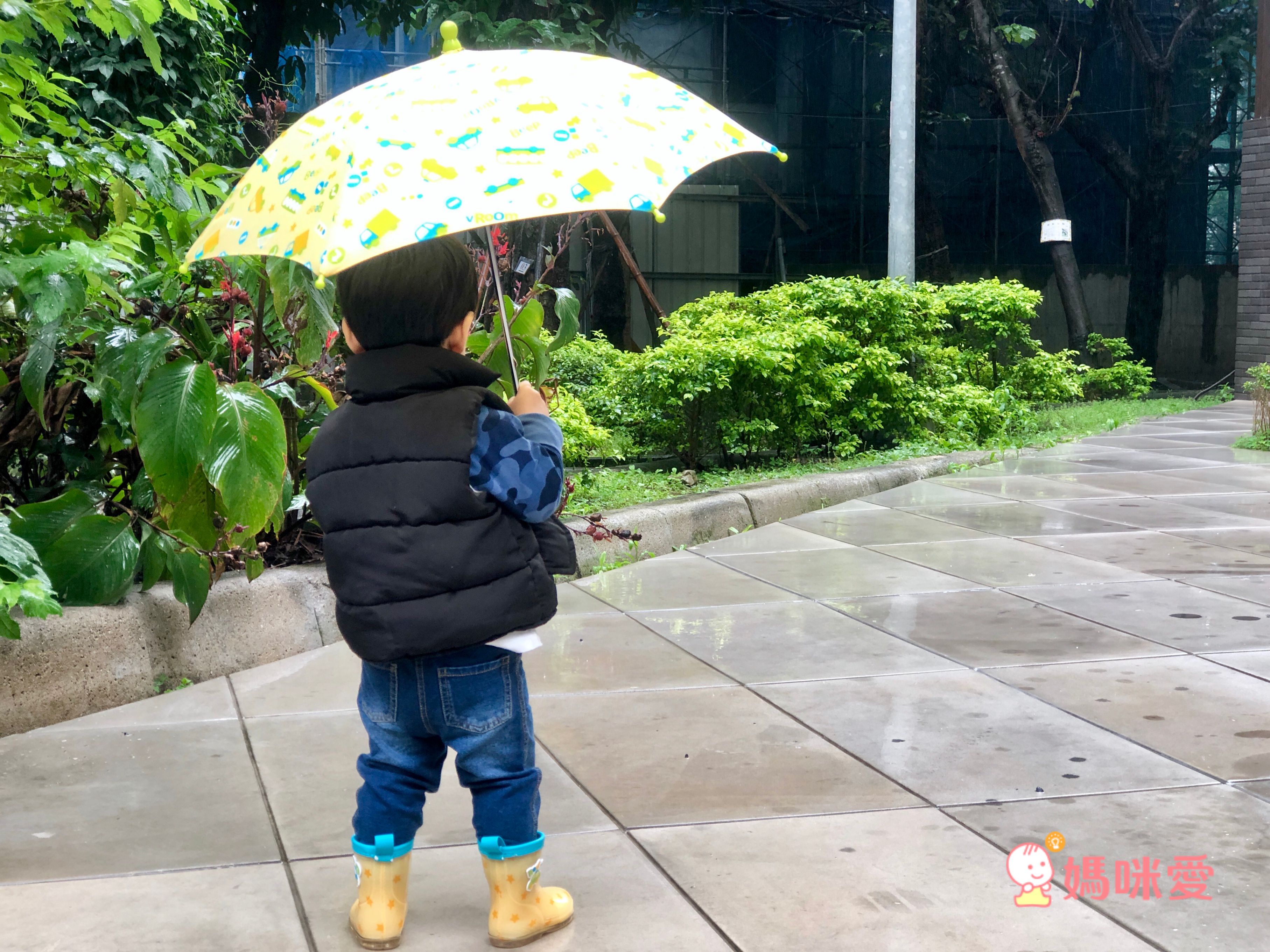 akachan honpo - 雨鞋-汽車-藍色