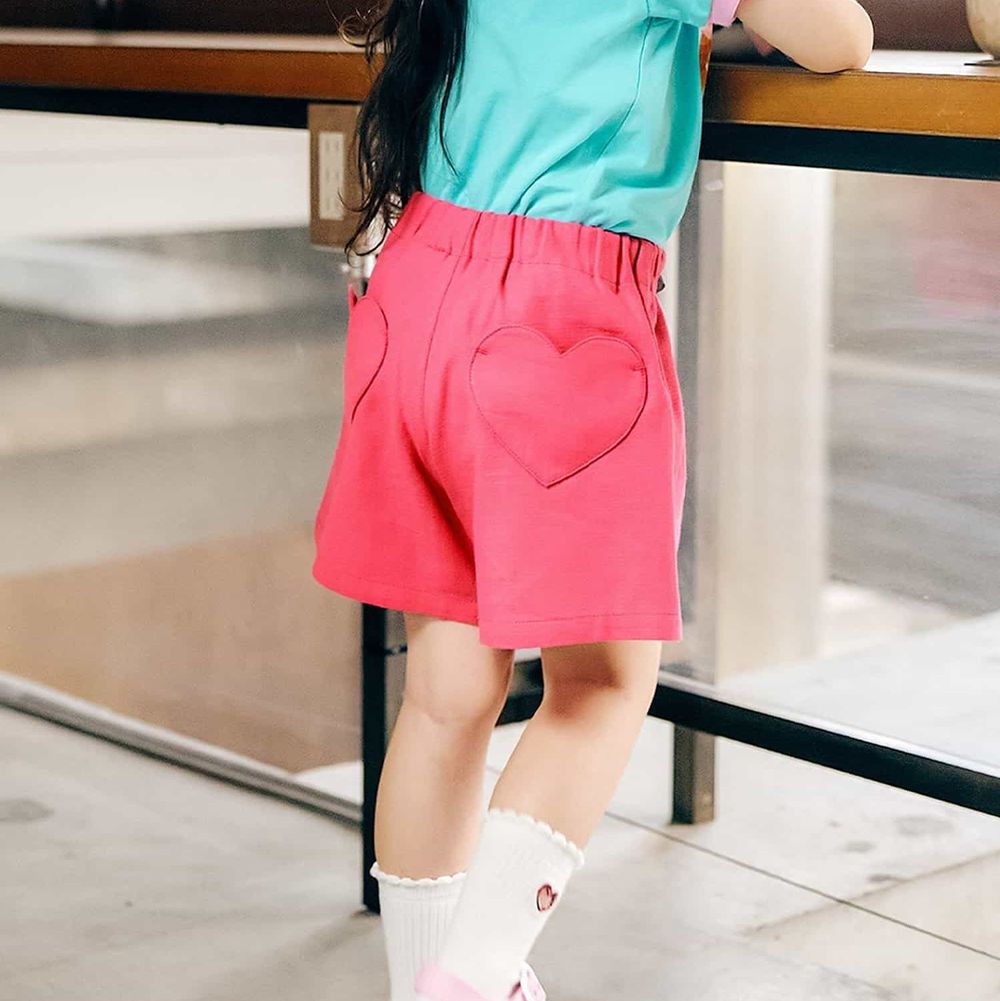 下擺扇形愛心口袋俏麗短褲-素面-桃粉紅