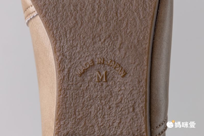 日本女裝代購 - 日本製 氣質簡約精靈平底鞋-海軍藍