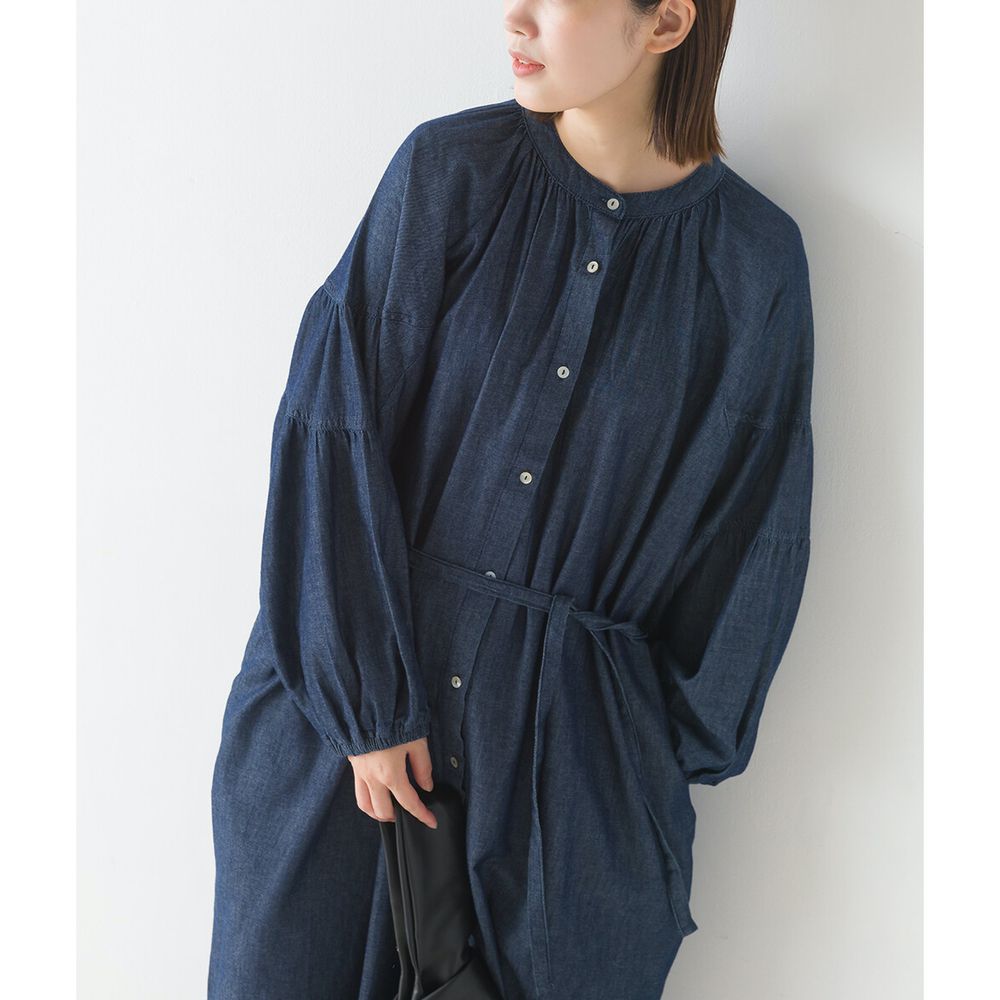 日本 OMNES - 圓領排扣丹寧長袖洋裝-靛藍