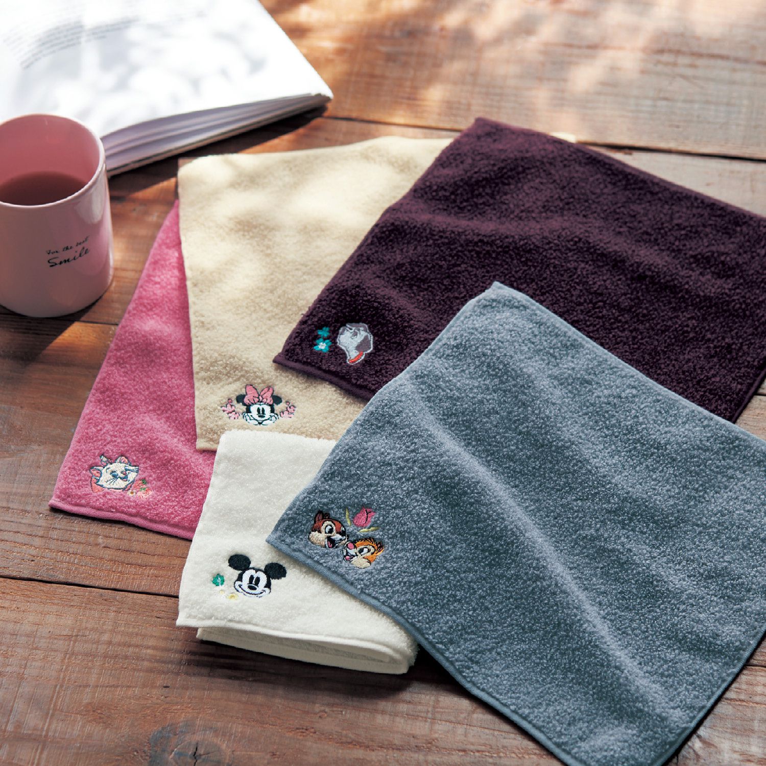 日本千趣會 - 日本製 迪士尼純棉今治毛巾手帕-米妮花-米 (25x25cm)