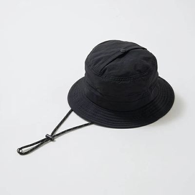 日本 b-ROOM - 防潑水 帥氣山系尼龍遮陽帽(可收納)-黑