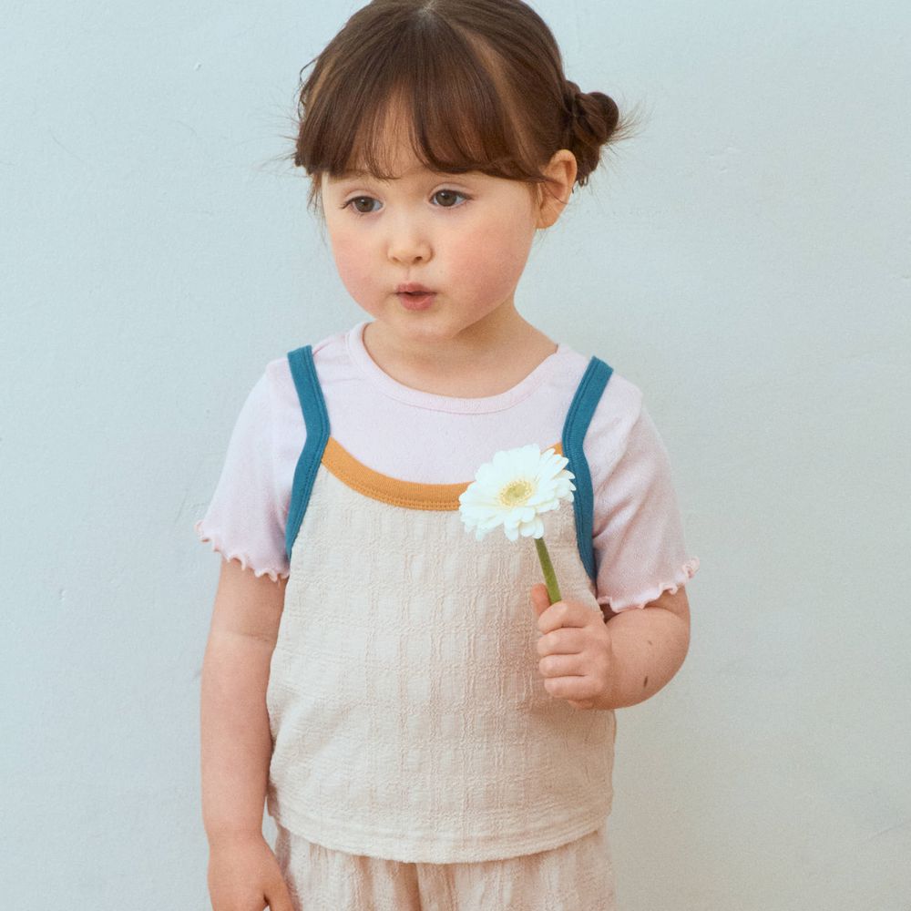 First Blue 清爽方格壓紋拼色細肩背心-米