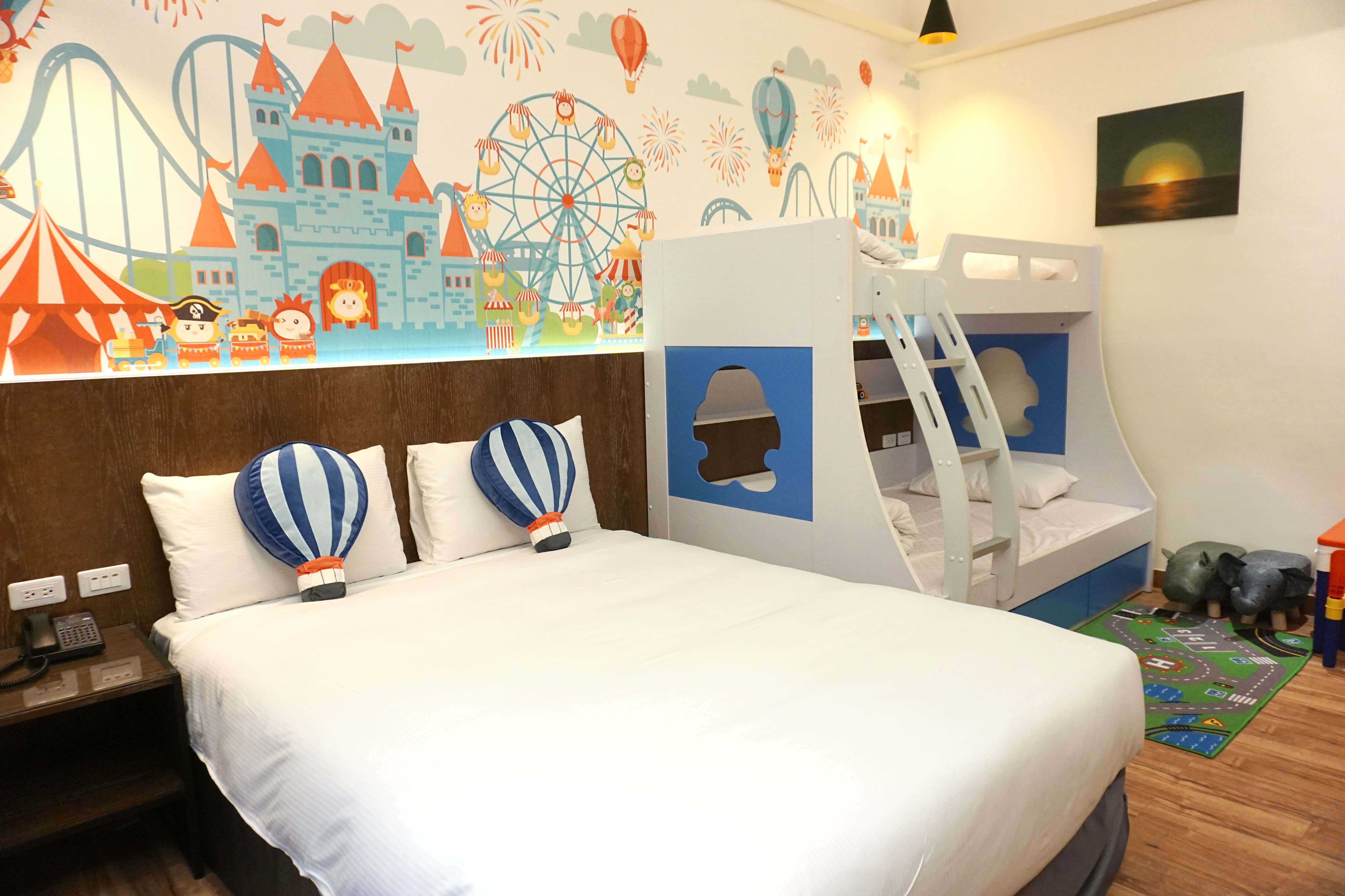 台東曙光渡假酒店 - 【五館聯合】媽咪愛特談四人房一泊一食平日住宿券-無使用期限