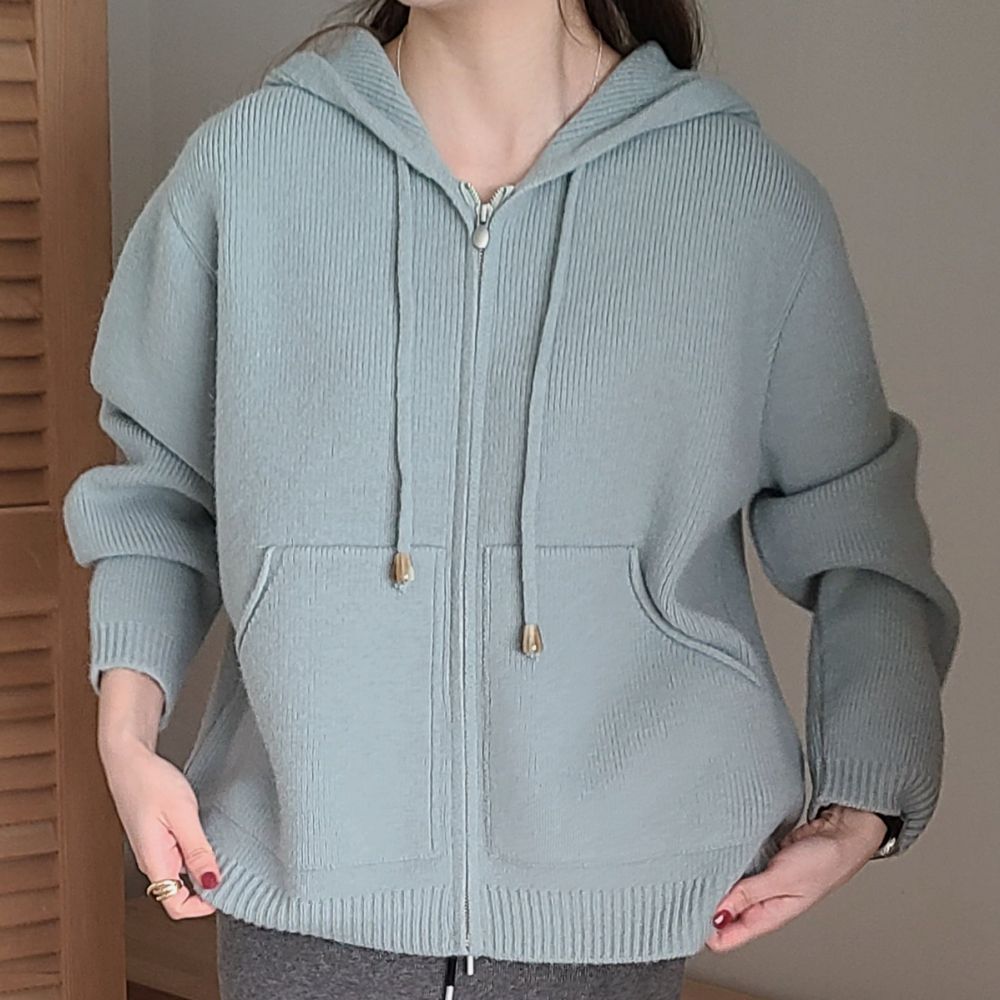 活潑風格口袋針織連帽外套-霧天藍 (FREE)