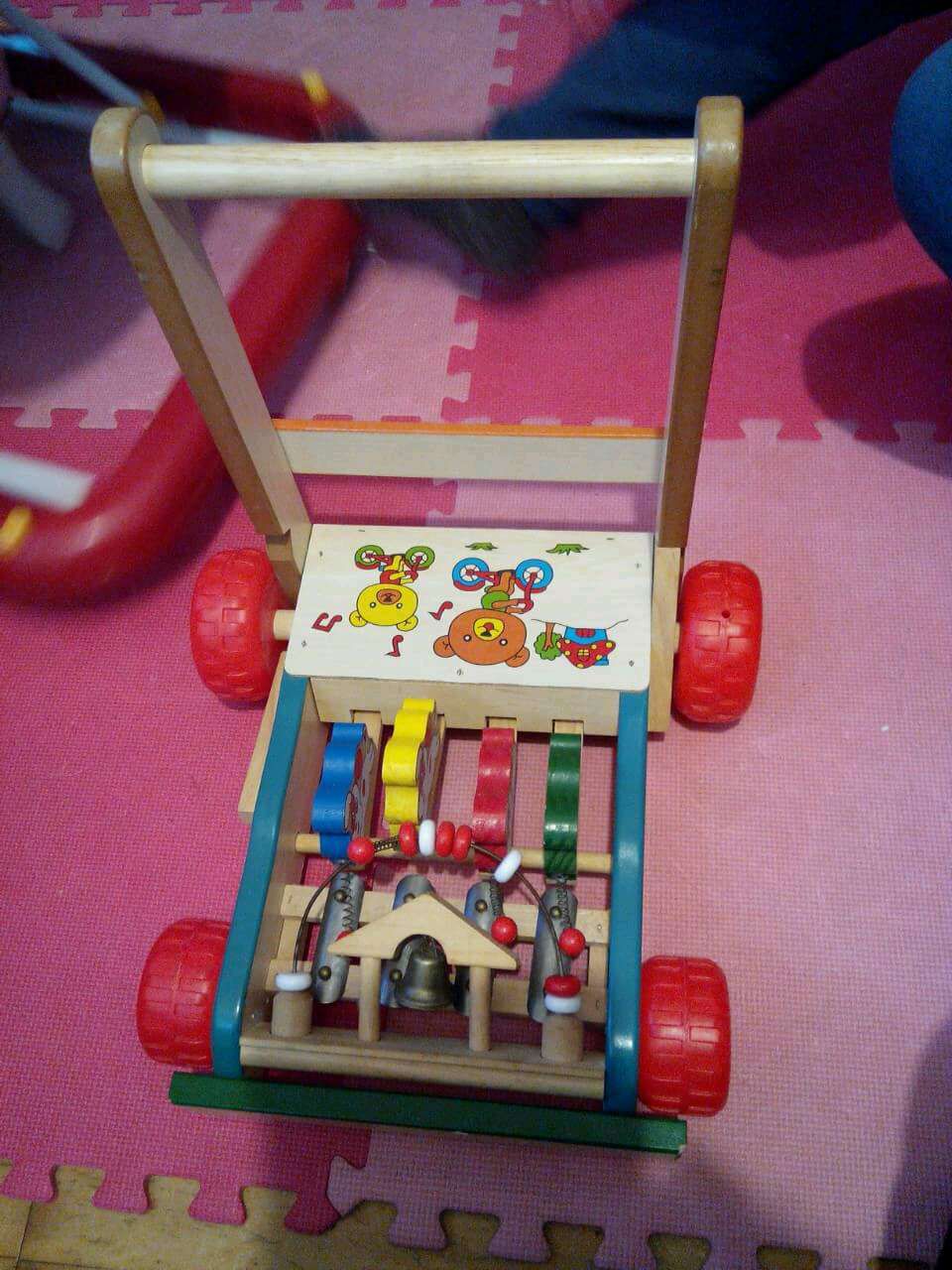 有人需要學步車嗎？