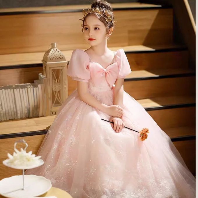 粉色夢幻系亮片繡花蝴蝶結泡泡袖婚紗長禮服