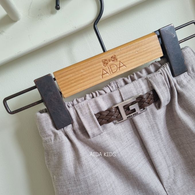 韓國 AIDA - 裝飾腰帶鬆緊腰直筒長褲-奶茶