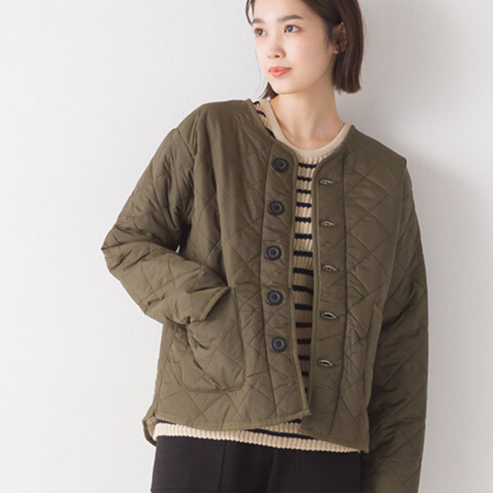 日本 OMNES - 超柔厚刷毛高密度衍縫圓領外套-綠