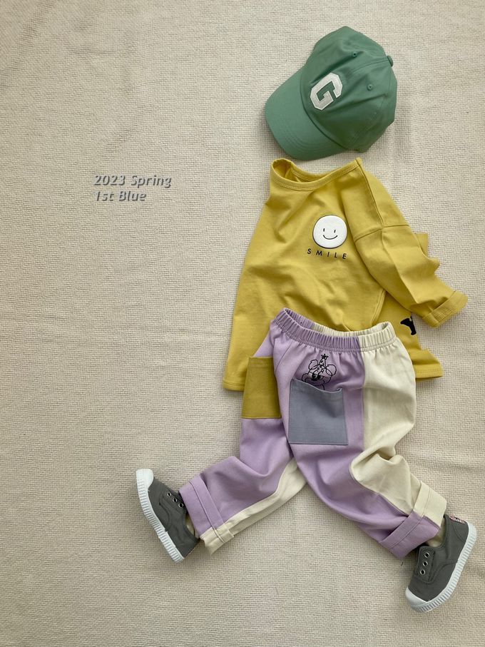 韓國 First Blue - 手繪微笑印長袖上衣-芥黃