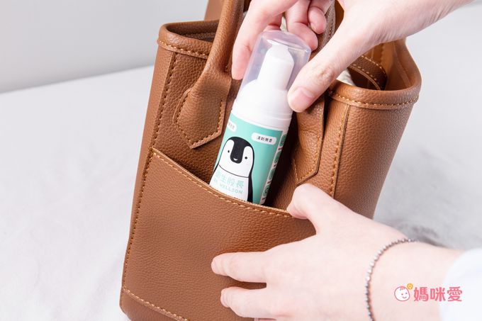 衛生股長 DR. WELLSON - 乾洗手泡泡隨身瓶/抗菌慕斯/泡沫乾洗手/採用獨家奈米金銀同帖抑菌技術-清新無香-30ml