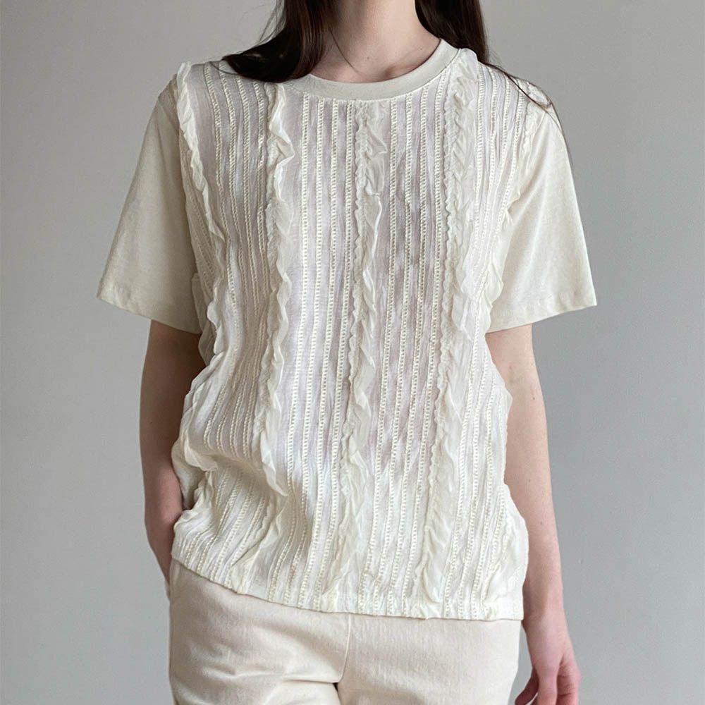 蕾絲點綴微透短袖上衣-米 (FREE)