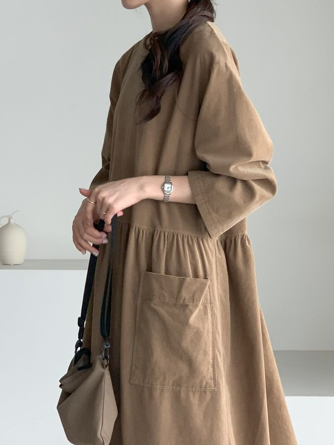 韓國女裝連線 - 極簡大口袋燈芯絨連身洋裝-焦糖棕 (FREE)