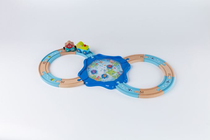 德國 Hape - 海底世界火車8字軌道組