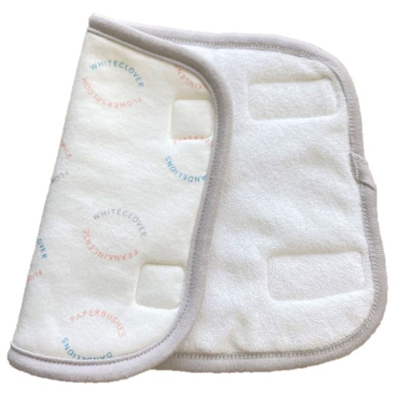 akachan honpo - 揹巾口水巾-灰色 (寬26cm長17cm)