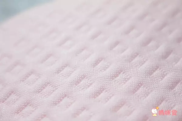 Aj Hippo 小河馬天絲乳膠枕