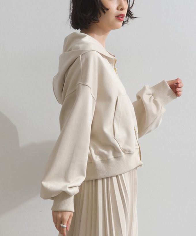 日本 ELENCARE DUE - 輕盈絨皮感雙拉鏈短版連帽外套-象牙米