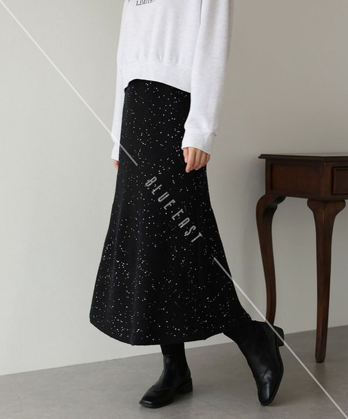 日本 BLUE EAST - 閃耀亮片針織美型魚尾裙-黑