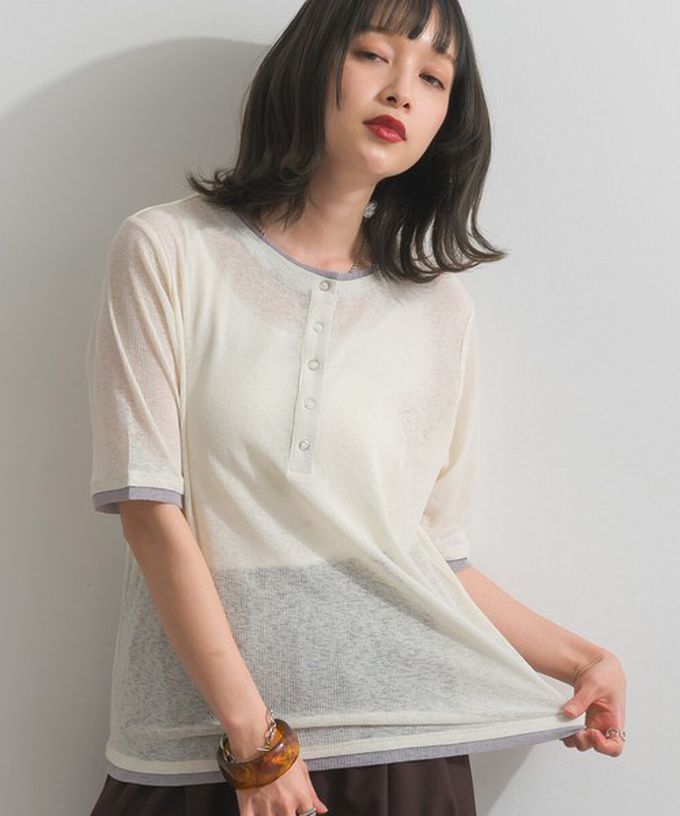 日本 ELENCARE DUE - 亨利領雙色柔軟透膚短袖上衣-白