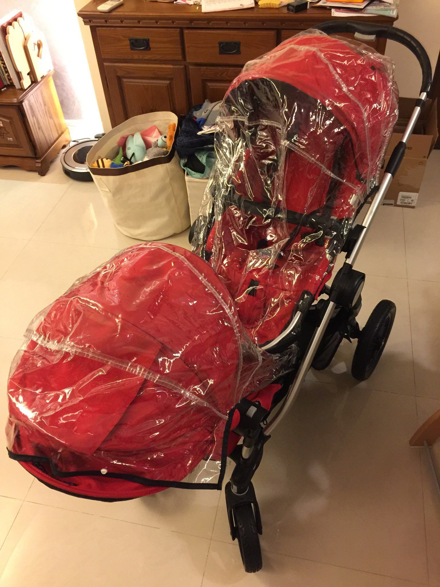 售 Baby Jogger City Select (銀管）+第二座椅+雨罩兩個