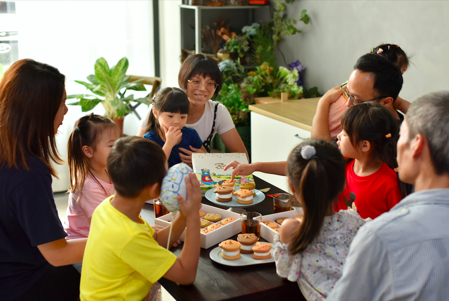 1盒免運【卷卷烘焙】媽咪愛獨家組合生乳銅鑼燒