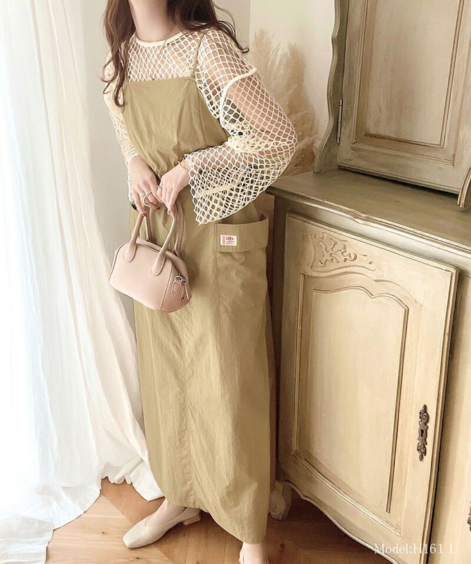 日本 Classical Elf - Java 休閒感抽繩口袋吊帶裙-卡其