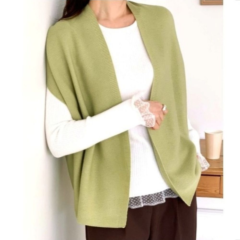 韓製 羊毛混絲無縫針織開襟背心-綠 (FREE)