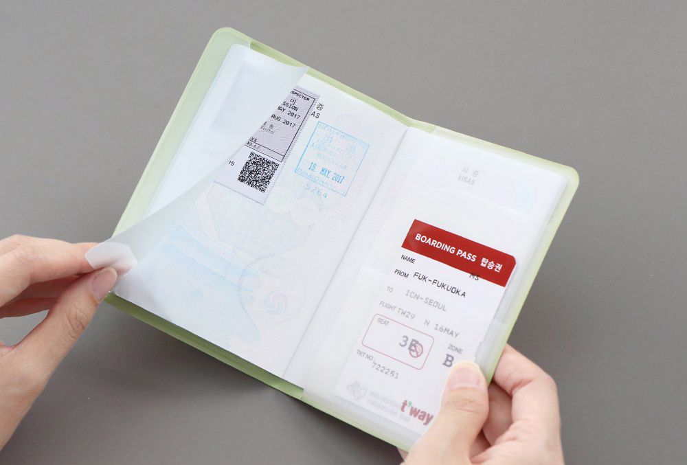 韓國 Conitale - 質感護照套-奶油白 (13.5X9.7cm)