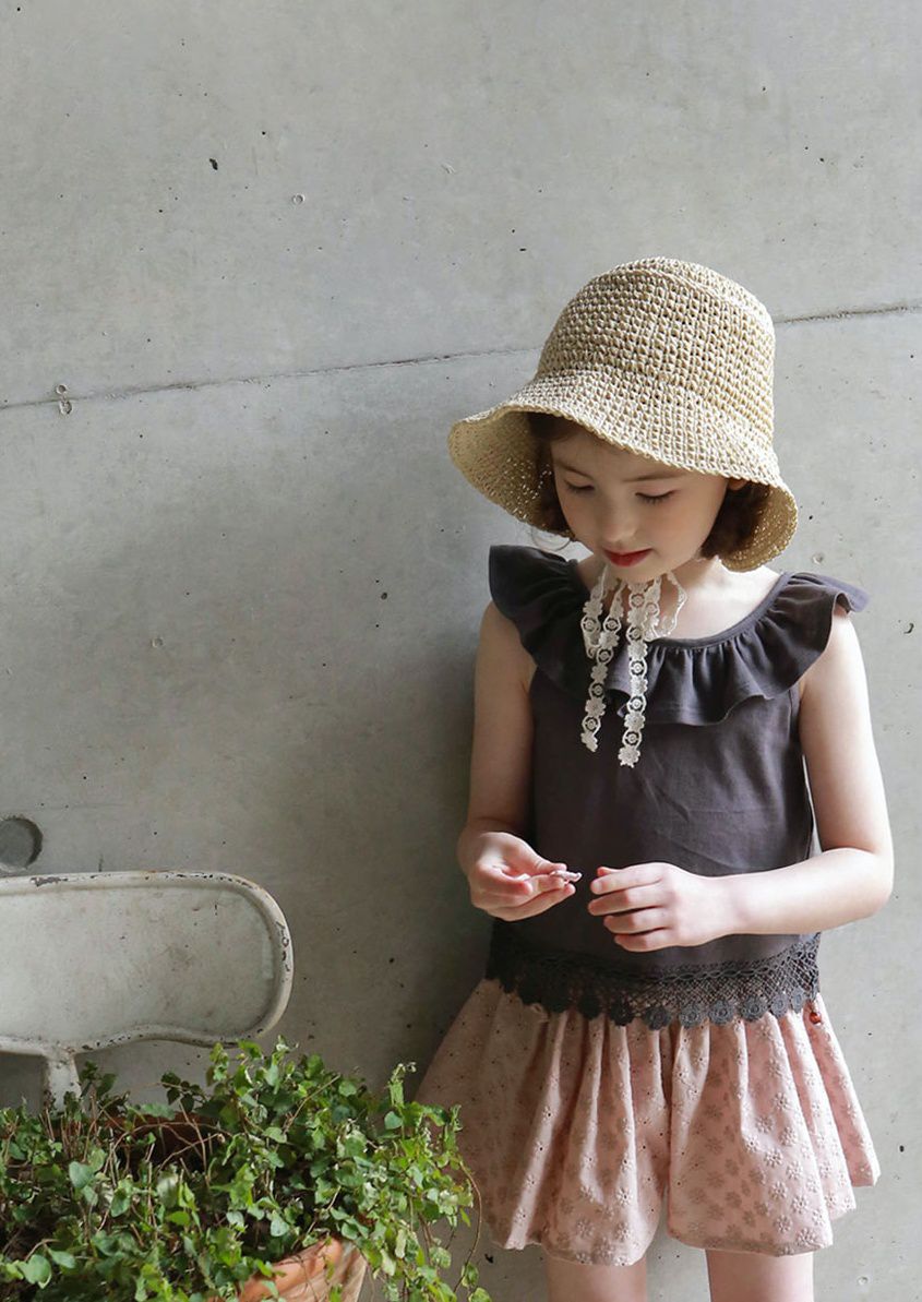 韓國 PuellaFLO - 荷葉圓領菱格鏤空露背上衣-深灰