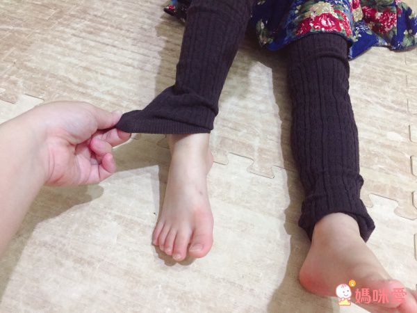 上竄下跳也不會掉！【台灣製貝柔】兒童圍巾/褲襪