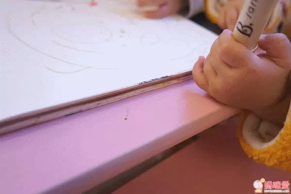 MyTolek童樂可成長桌椅