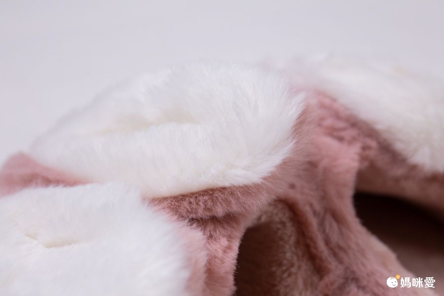 毛毛保暖室內拖鞋-大耳朵兔子-淡粉色