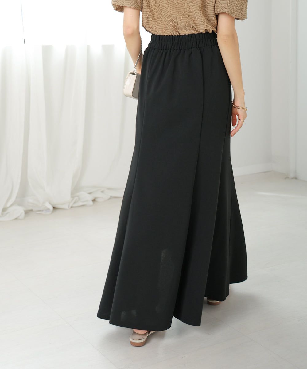 日本 Bab - 浪瓣花瓣層次修身長裙-黑