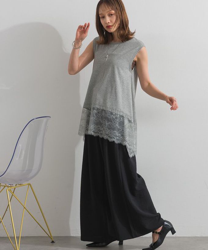 日本 ELENCARE DUE - 不規則蕾絲下擺俐落感無袖上衣-黑