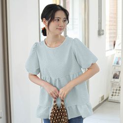 Yukié - 甜美減齡荷葉邊泡泡袖上衣-淺藍色