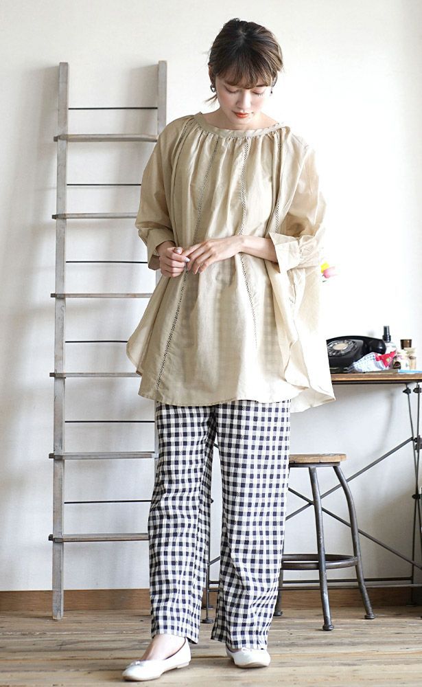 日本 zootie - 純棉大飛鼠袖寬鬆微透膚七分袖上衣-黑