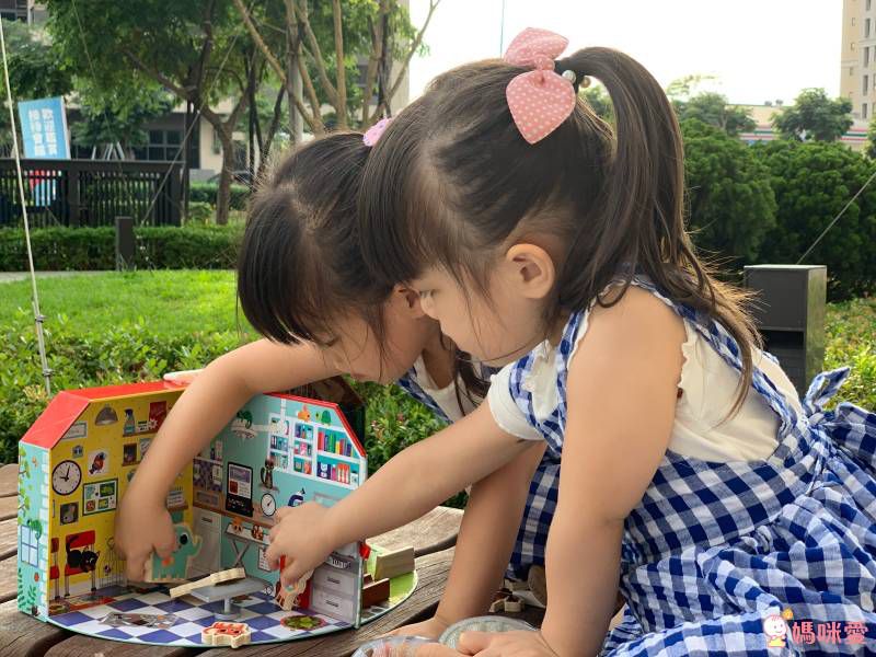 法國 Vilac 超質感玩具系列♔ 手提攜帶家家酒～帶出門詢問度超高★觸覺啟發桌遊～啟發幼兒大腦！