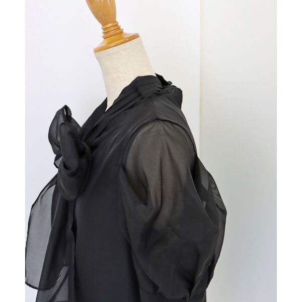 日本 BLUE EAST - 氣質薄紗蝴蝶結泡泡短袖上衣-白