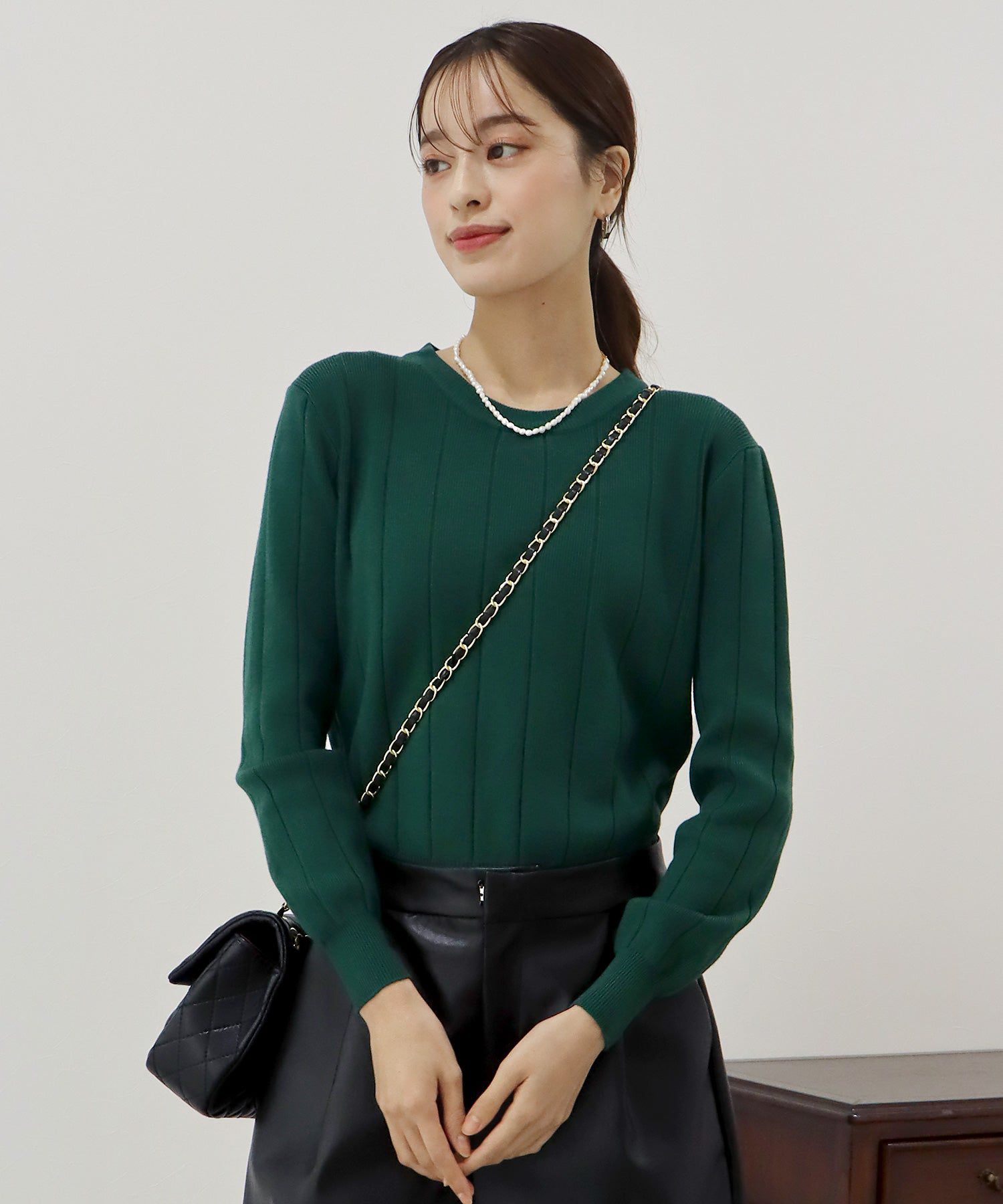 日本 BLUE EAST - 圓領粗羅紋針織上衣-紅