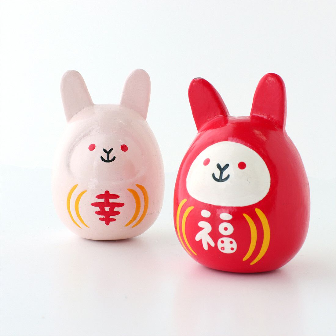 日本代購 - 木製兔兔不倒翁招福新年擺飾-1入組-白 (6×9cm)