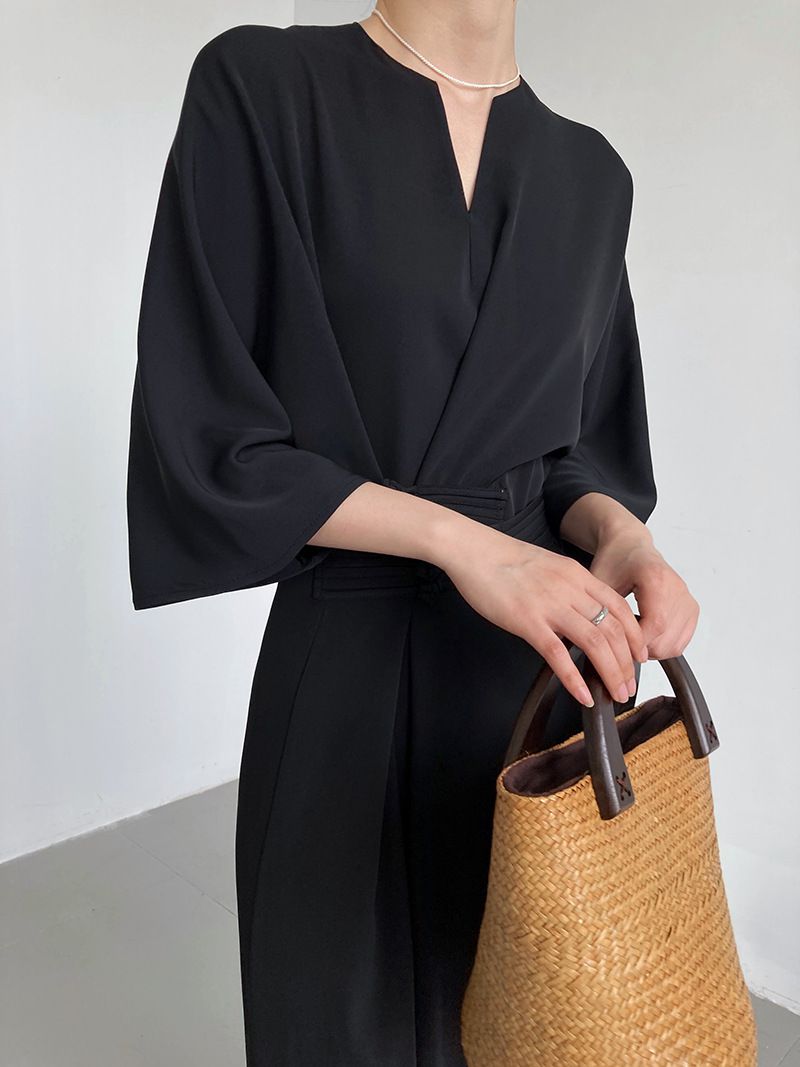 垂墜收腰綁帶直筒連衣裙-霧藍色