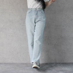 日本女裝代購 - 彈力修身高腰直筒丹寧褲(再生環保材質)-淺水藍