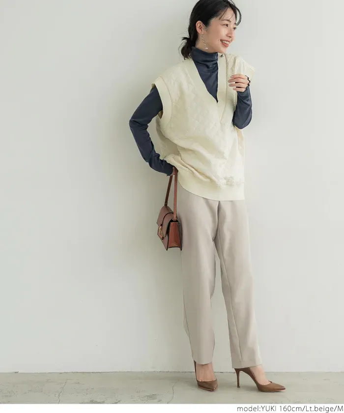 日本 COCA - 薄款打褶洗鍊修身錐型褲-米杏