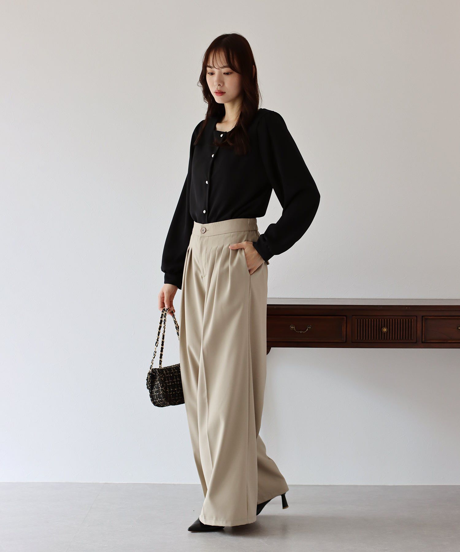 日本 BLUE EAST - 方領珍珠釦長袖襯衫-水藍