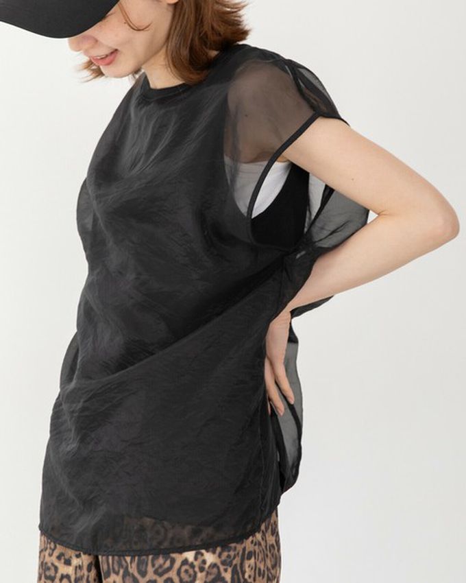 日本 gleam - 輕盈歐根紗唯美顯瘦法式袖上衣-黑